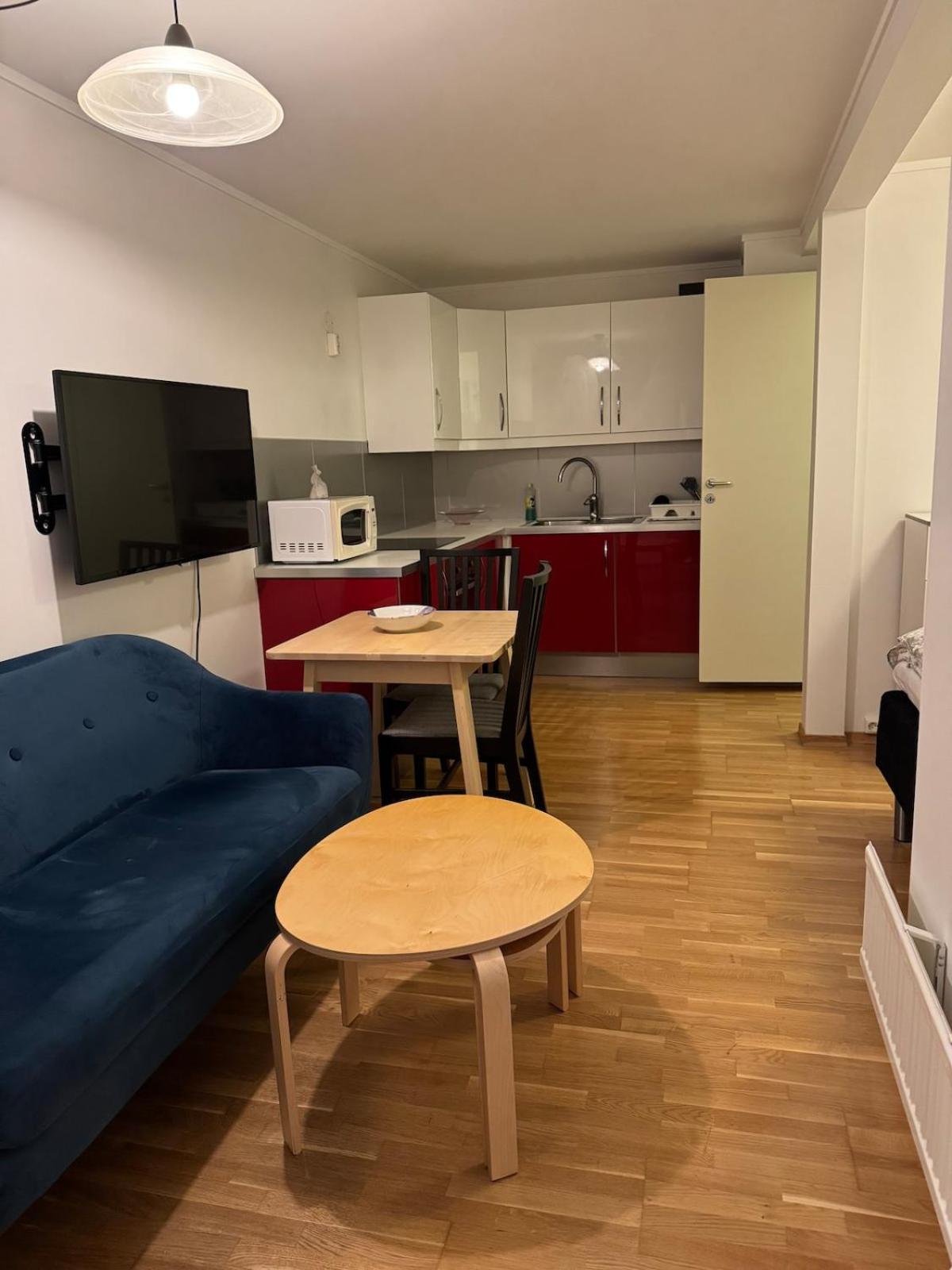 Appartement In Quiet Neighborhood *